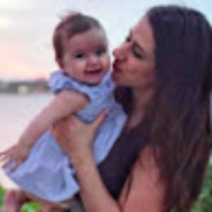 Meet your Posher, Sinem